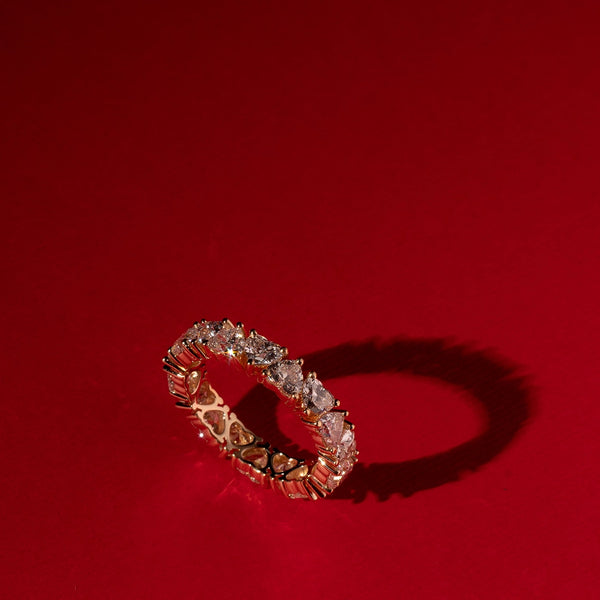 18K Gold Heart Diamond Alternately Eternity Band