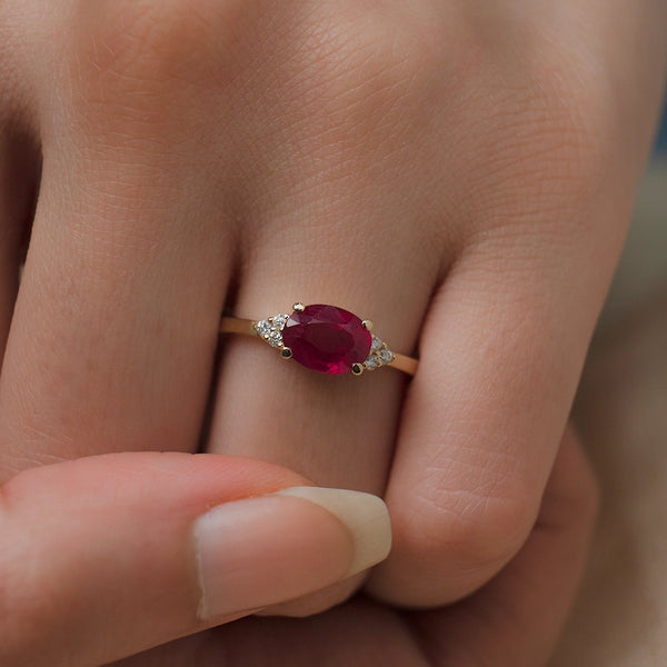 18K Gold Horizontal Oval Ruby Diamond Ring